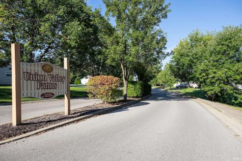 4607 W Nestle Down Drive Bloomington IN 47404
