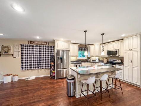 10 Truesdel Road Quincy IN 47456