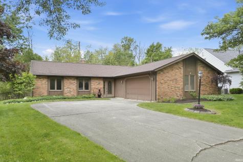 5611 Larchwood Run Fort Wayne IN 46825