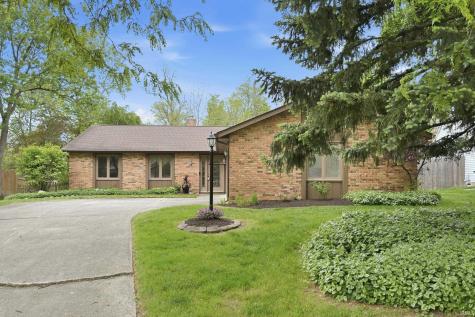 5611 Larchwood Run Fort Wayne IN 46825