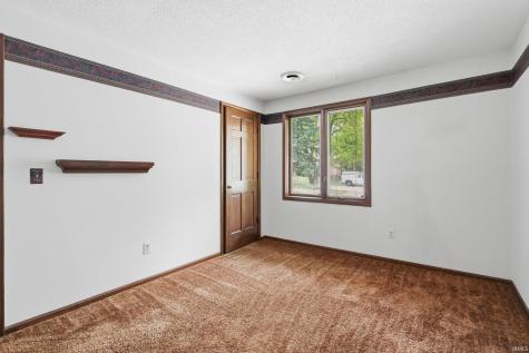 5611 Larchwood Run Fort Wayne IN 46825