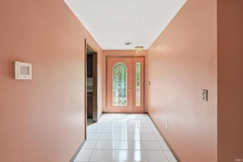 5611 Larchwood Run Fort Wayne IN 46825