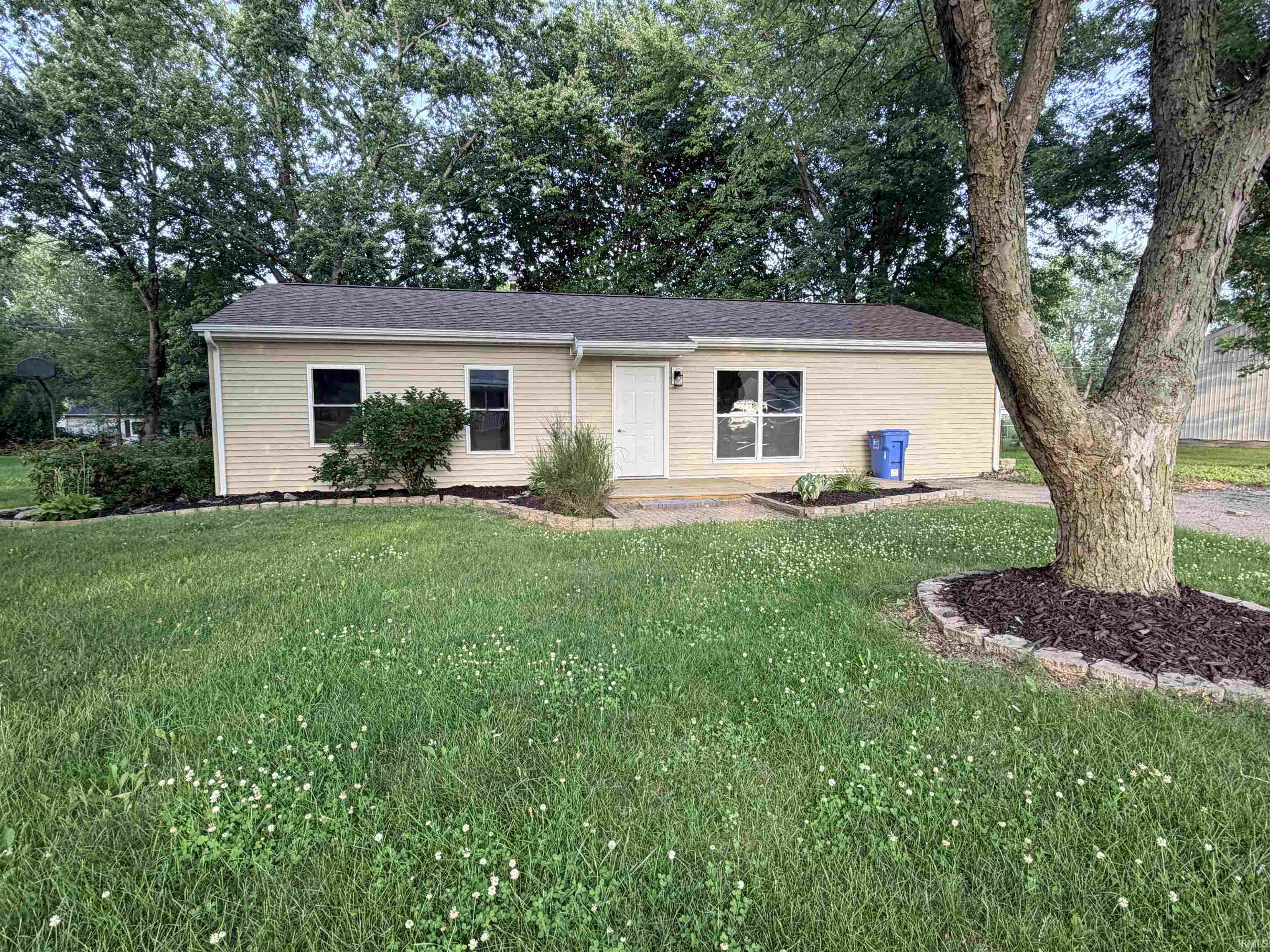 1822 Sharon Street Warsaw IN 46580
