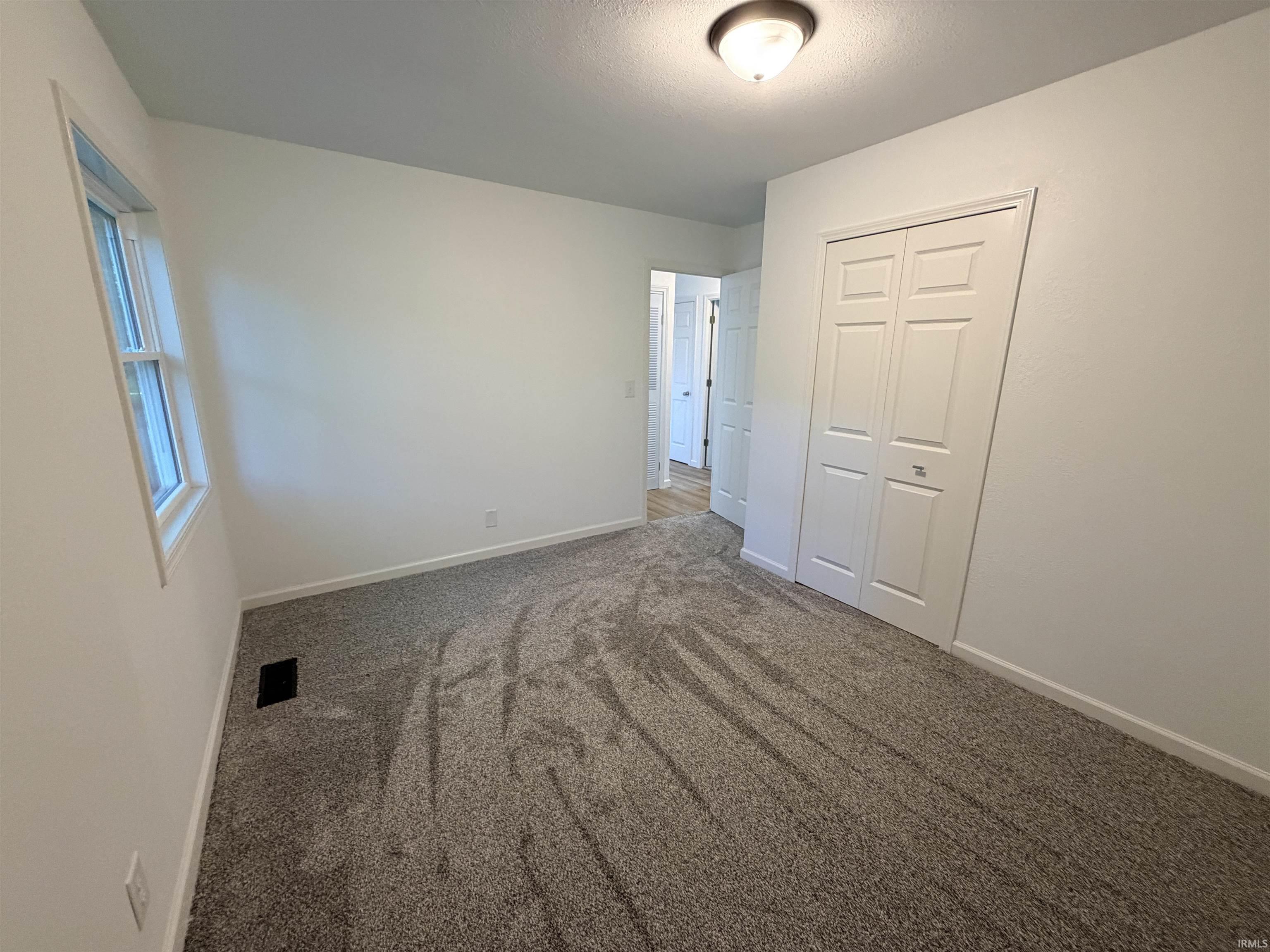 1822 Sharon Street Warsaw IN 46580
