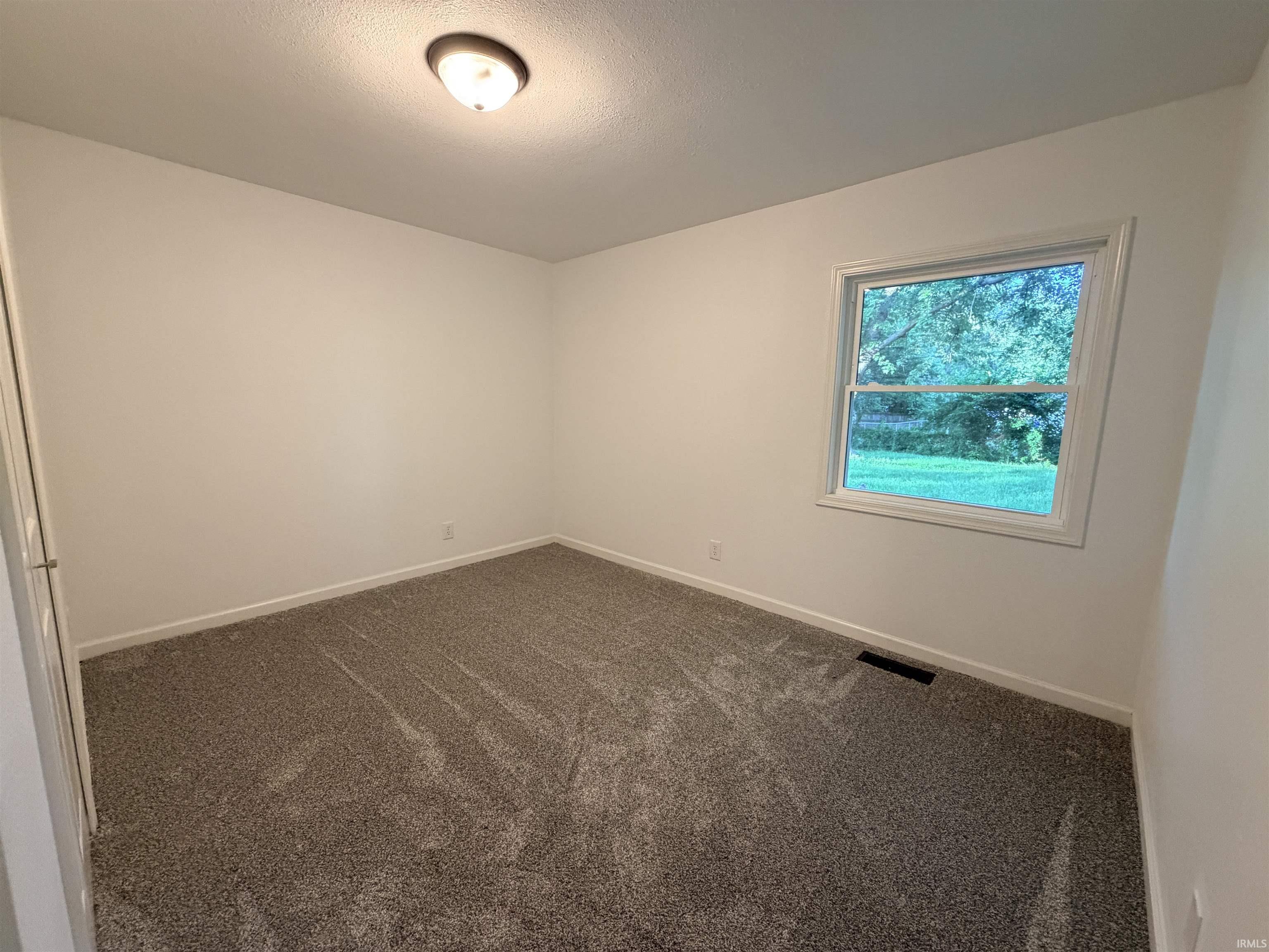1822 Sharon Street Warsaw IN 46580