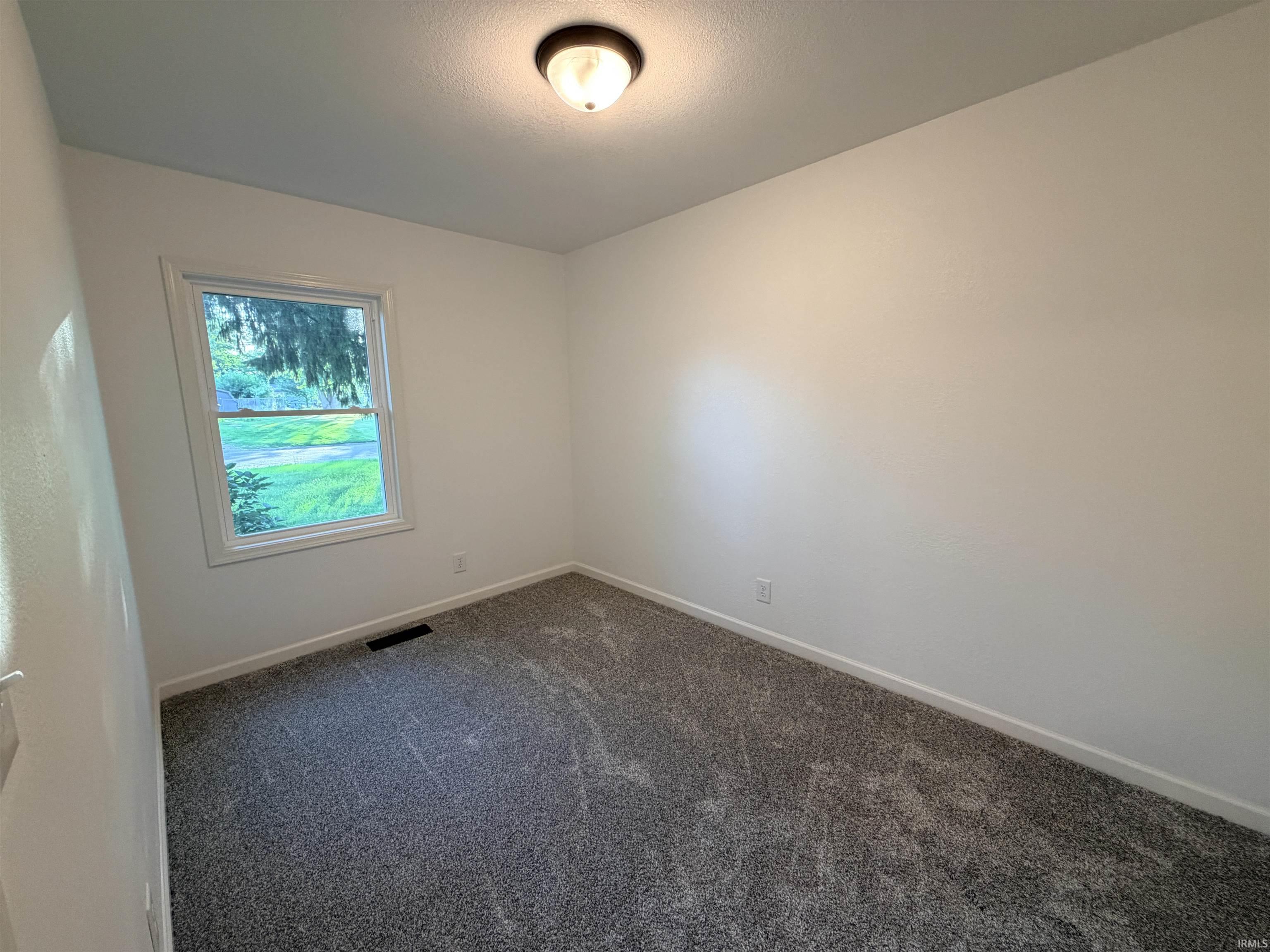 1822 Sharon Street Warsaw IN 46580