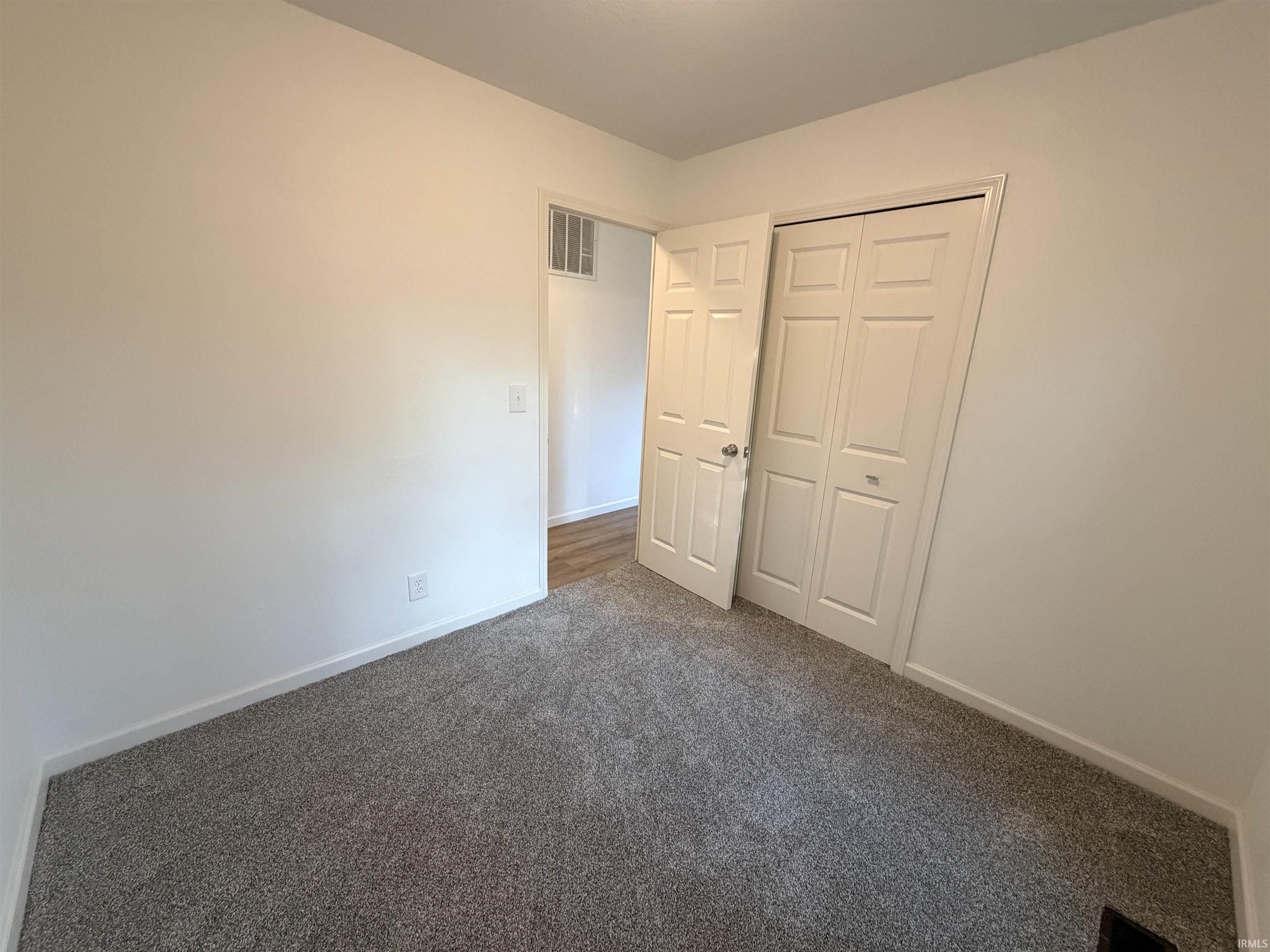 1822 Sharon Street Warsaw IN 46580