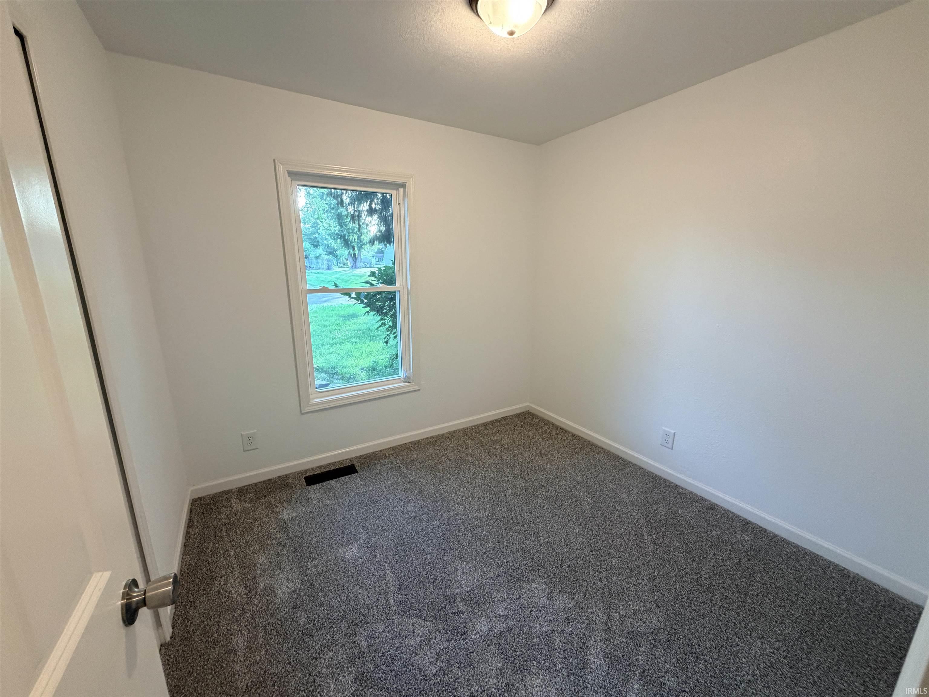 1822 Sharon Street Warsaw IN 46580
