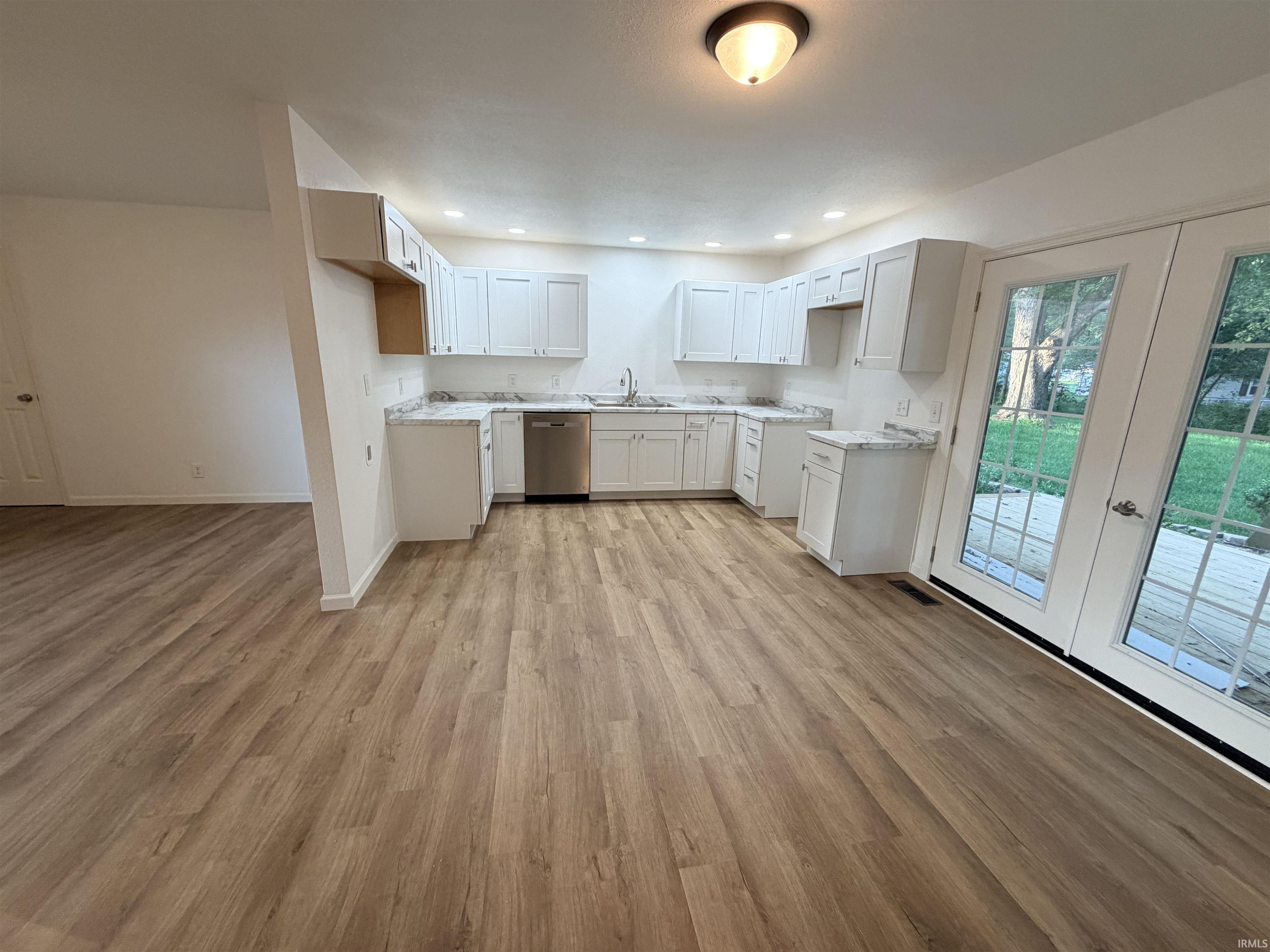 1822 Sharon Street Warsaw IN 46580
