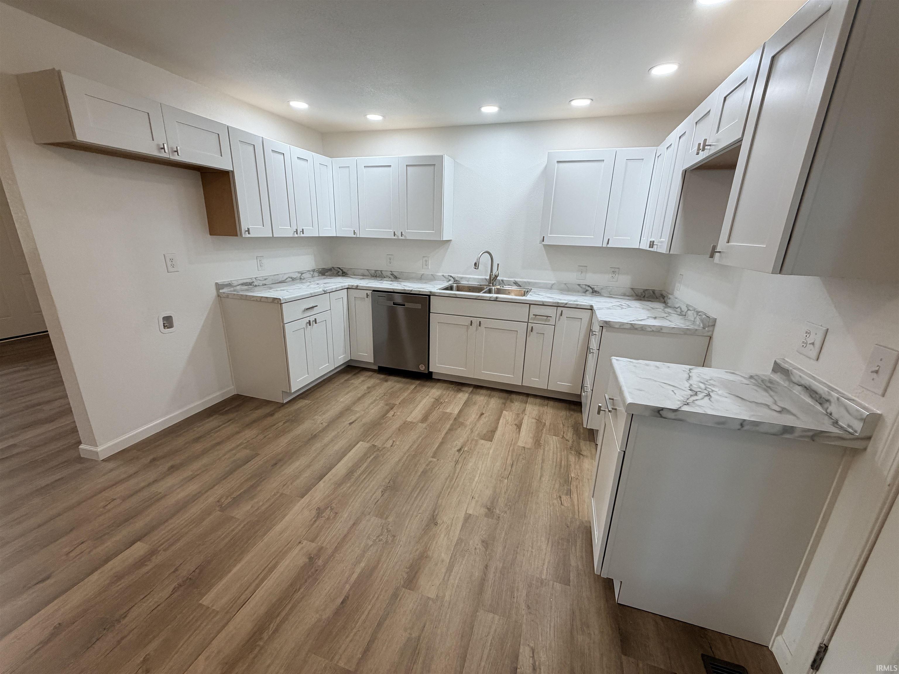 1822 Sharon Street Warsaw IN 46580