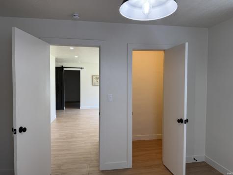 156 S Miller Avenue Albany IN 47320