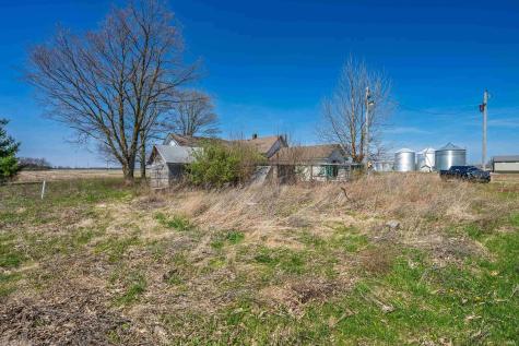 3011 E County Road 1800 N Summitville IN 46070