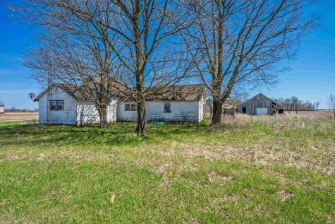 3011 E County Road 1800 N Summitville IN 46070