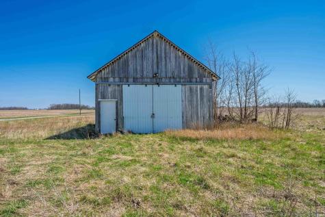 3011 E County Road 1800 N Summitville IN 46070