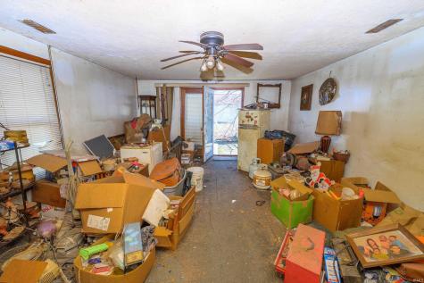 3011 E County Road 1800 N Summitville IN 46070