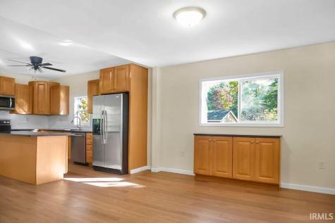 558 Pinewood Drive Bedford IN 47421