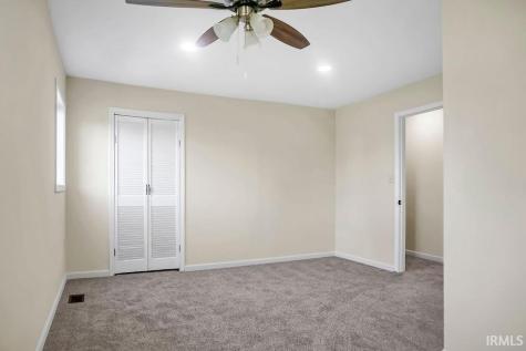 558 Pinewood Drive Bedford IN 47421