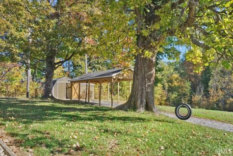 558 Pinewood Drive Bedford IN 47421