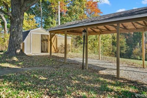 558 Pinewood Drive Bedford IN 47421