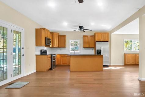 558 Pinewood Drive Bedford IN 47421