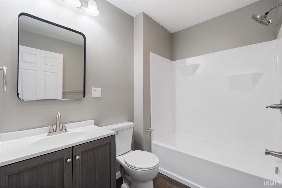 123 E Hovey Street Warsaw IN 46502