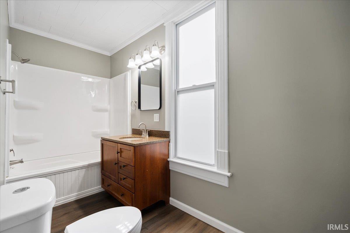 123 E Hovey Street Warsaw IN 46502