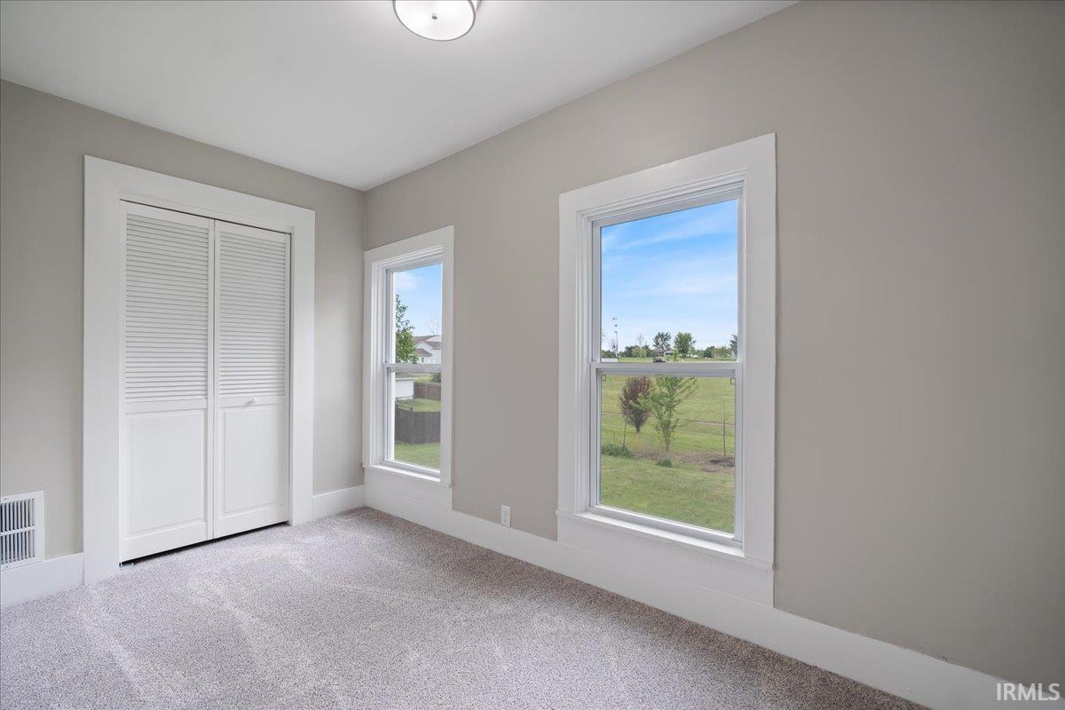 123 E Hovey Street Warsaw IN 46502