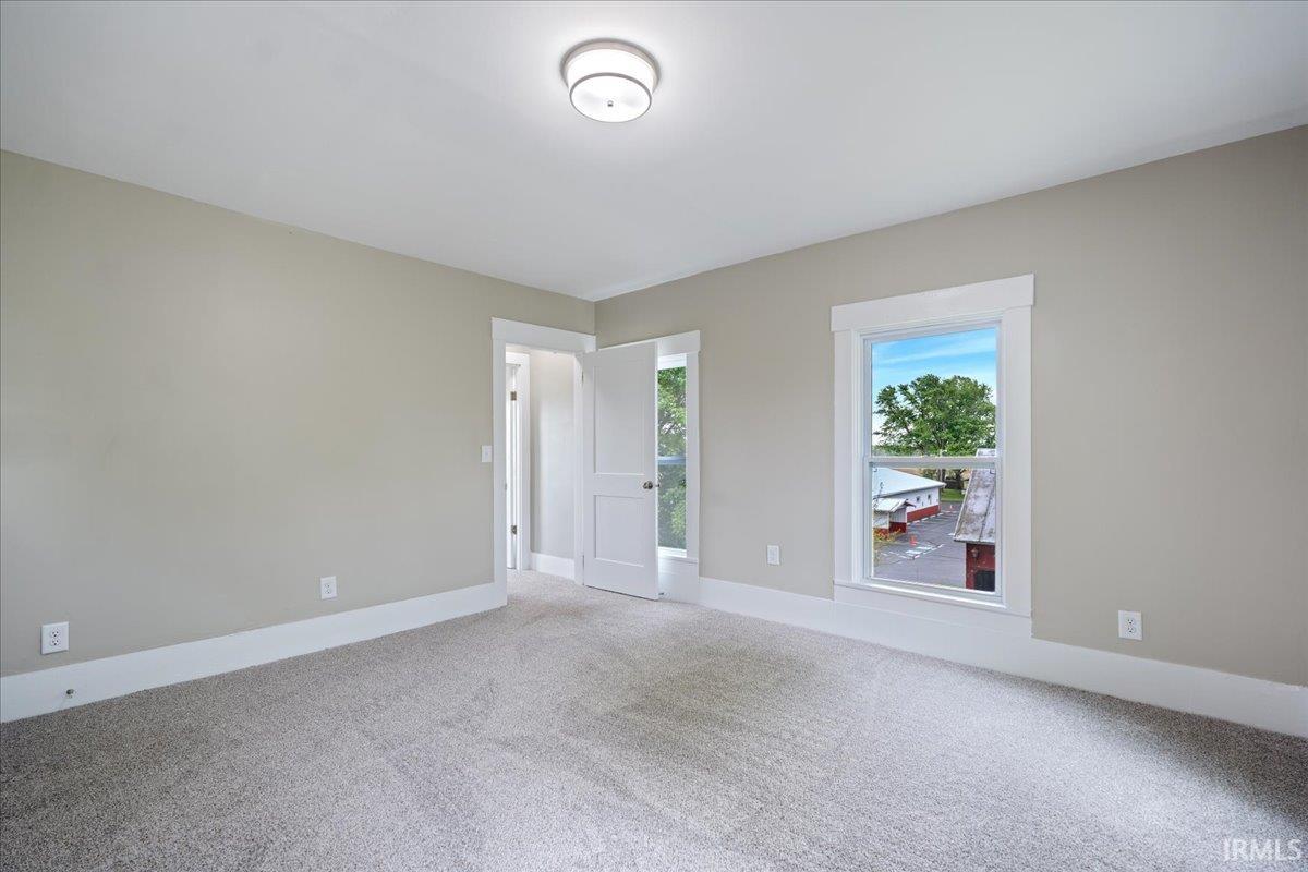 123 E Hovey Street Warsaw IN 46502