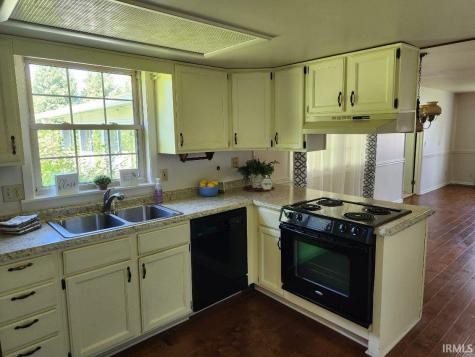 5604 S Scott Road Marion IN 46953