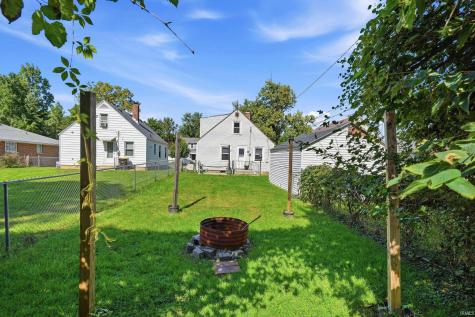 522 Curdes Avenue Fort Wayne IN 46805