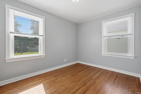 522 Curdes Avenue Fort Wayne IN 46805