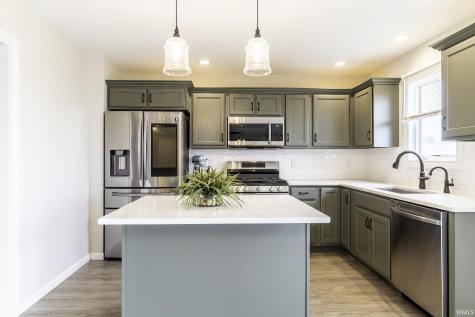13079 Silk Tree Trail Fort Wayne IN 46814