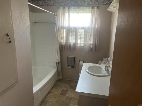 5016 Eastwick Drive Fort Wayne IN 46815