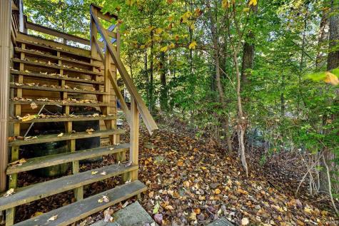 7759 N Lakeview Drive Unionville IN 47468