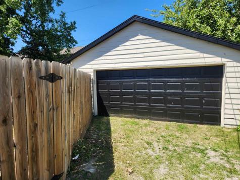2904 Madison Avenue Evansville IN 47714