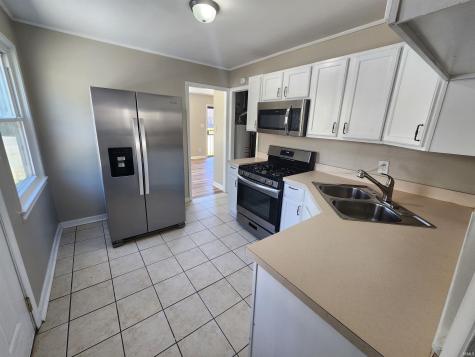 2904 Madison Avenue Evansville IN 47714
