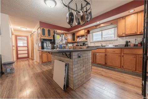 112 Vine Street Gas City IN 46933