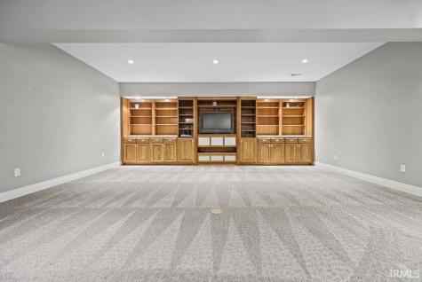 8307 S Ashley Avenue Bloomington IN 47401