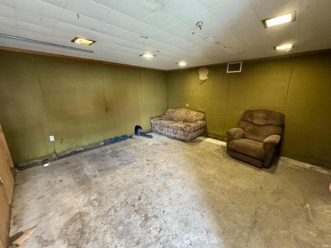 915 N Main Street Evansville IN 47708