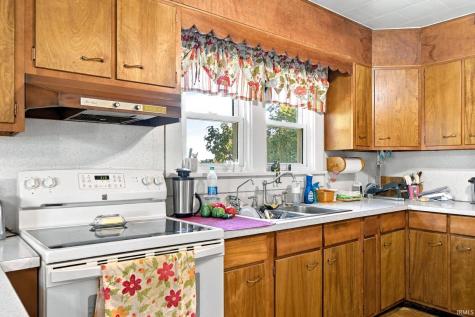 4808 N 900 W Delphi IN 46923