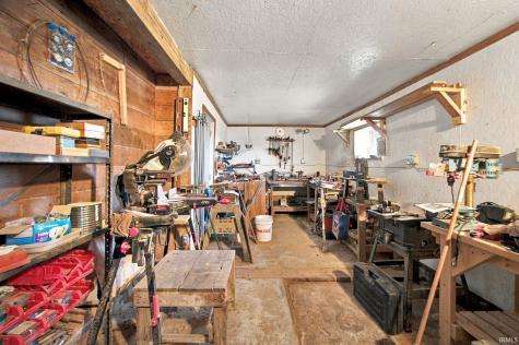 4808 N 900 W Delphi IN 46923