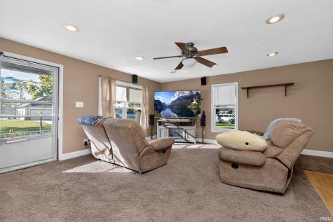 56578 Eastvue Drive Osceola IN 46561