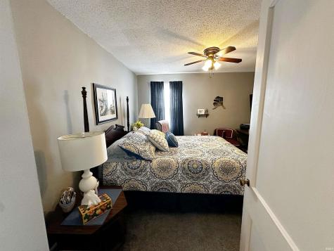 1804 Grand Avenue Washington IN 47501