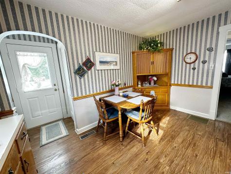 1804 Grand Avenue Washington IN 47501