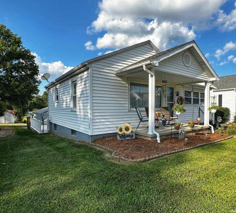 1804 Grand Avenue Washington IN 47501