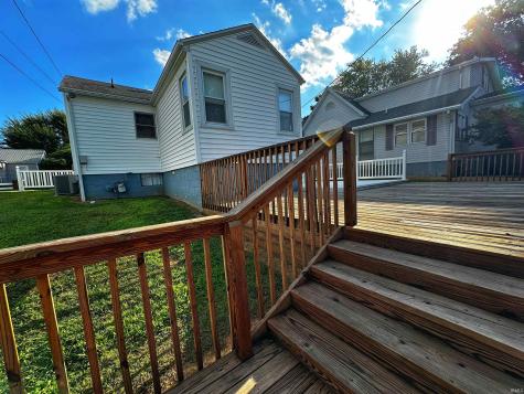 1804 Grand Avenue Washington IN 47501