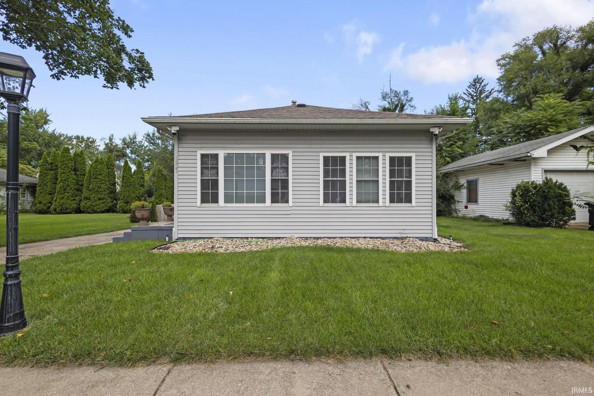 1421 Chalfant Street South Bend IN 46617