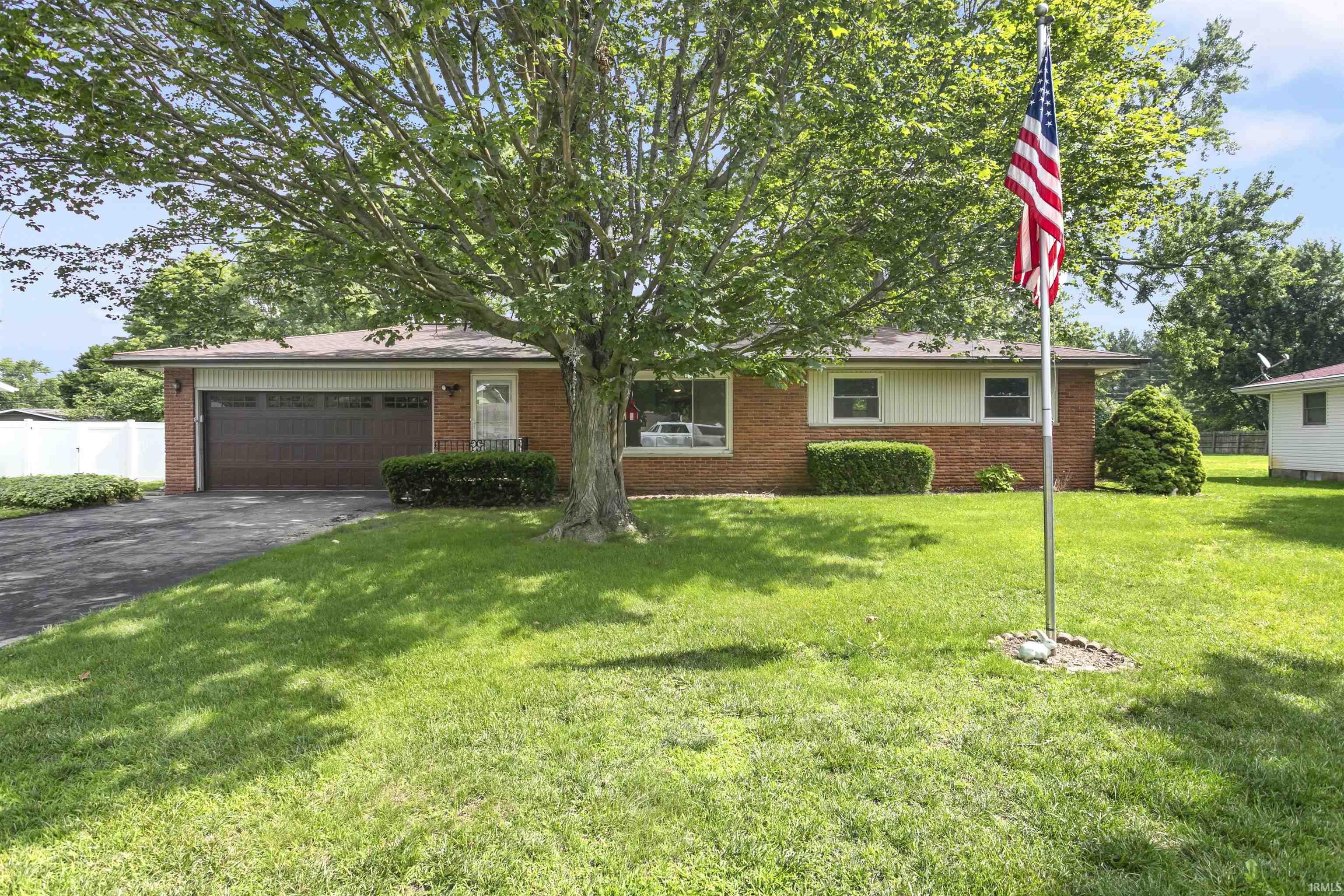23321 Marydale Drive Elkhart IN 46517
