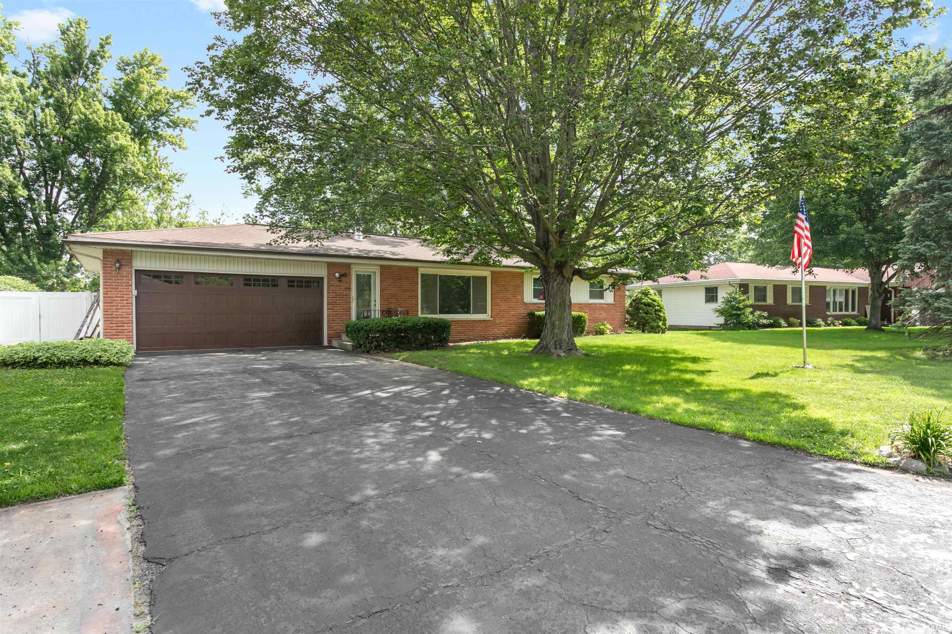 23321 Marydale Drive Elkhart IN 46517