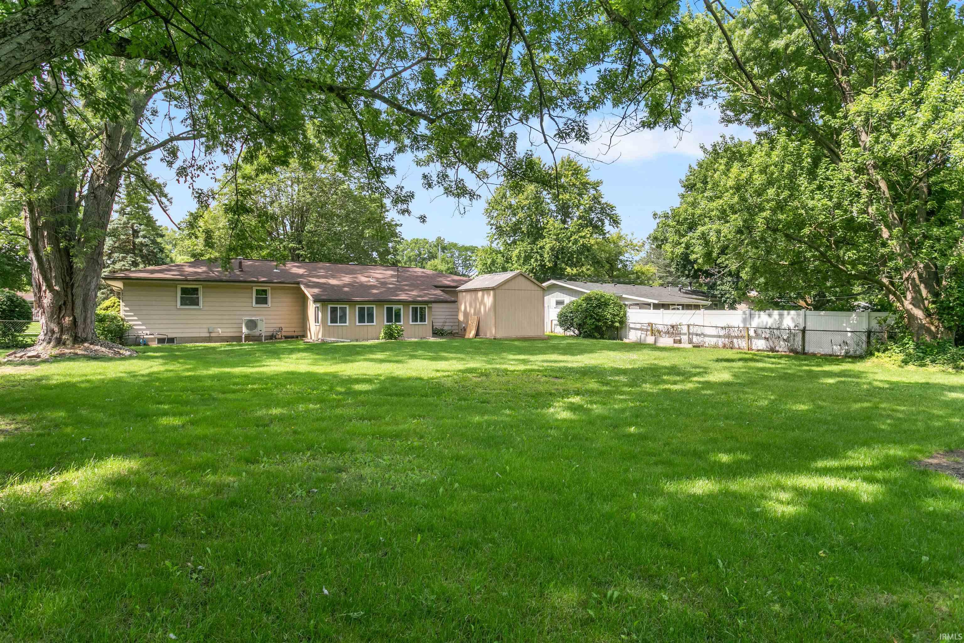 23321 Marydale Drive Elkhart IN 46517